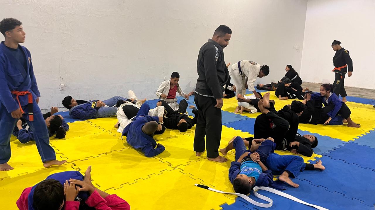 Treino de Jiu-Jitsu